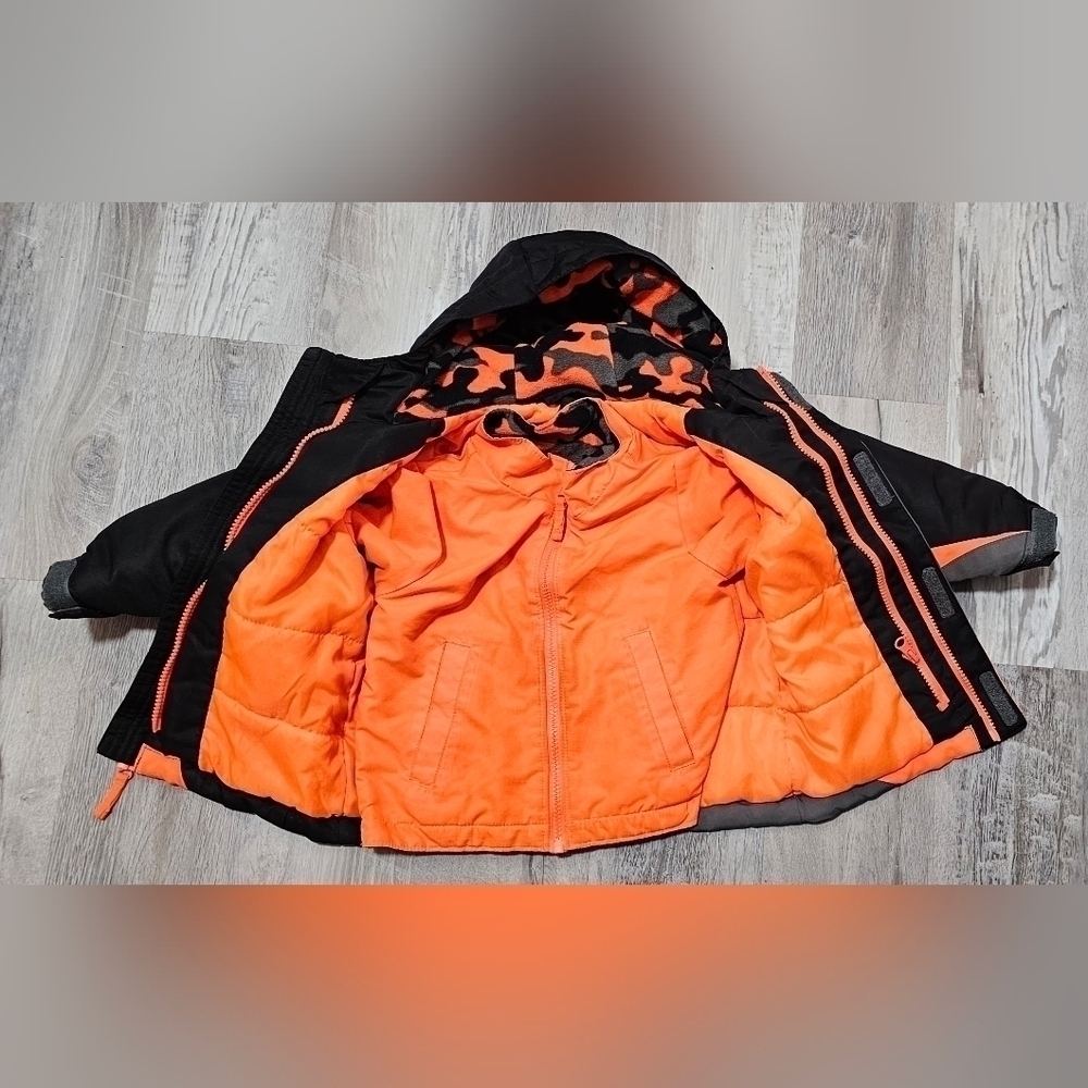 Size 2T | Wonder Kids 3-in-1 Orange/Gray Camo Zippered Jacket - Picture 5 of 8
